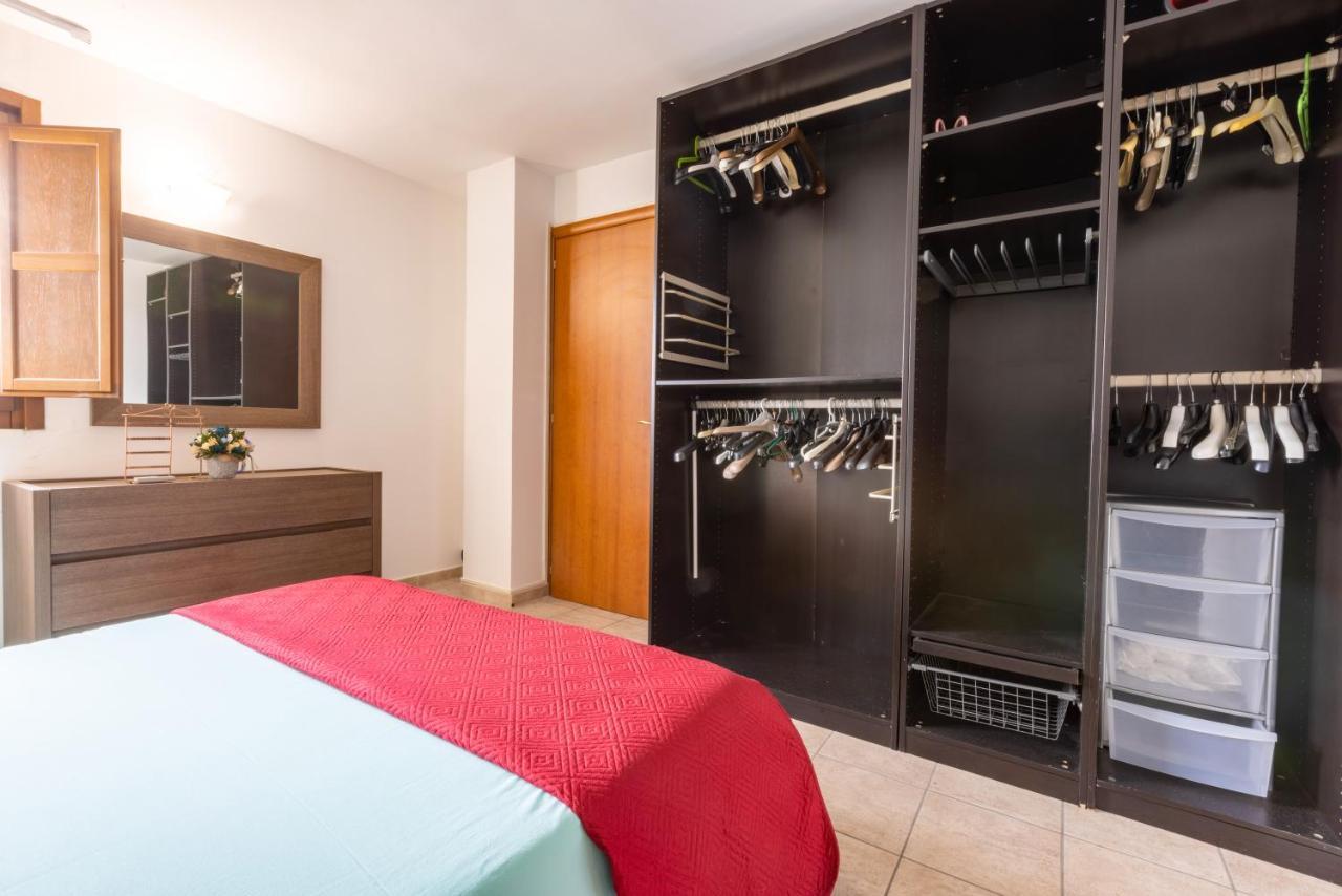 Lecce Colorful Flat With Terrace & Parking Apartamento Exterior foto