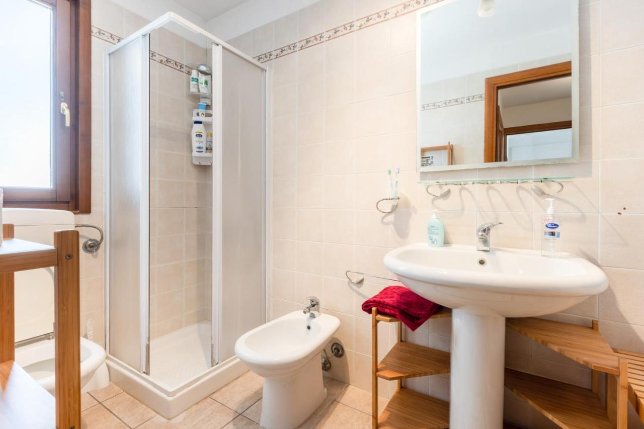Lecce Colorful Flat With Terrace & Parking Apartamento Exterior foto